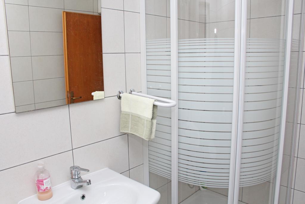 Apartments Beba Vir Bilik gambar